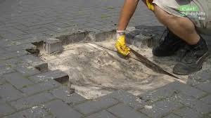 Abgesacktes Pflaster Reparieren Betonrohr Flicken Steine Legen Anleitu Reparieren Pflastersteine Pflaster