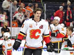 Team roster, salary, cap space and daily cap tracking for the calgary flames nhl team and their respective ahl team. Calgary Flames Getting Time Away From The Rink Could Be Beneficial