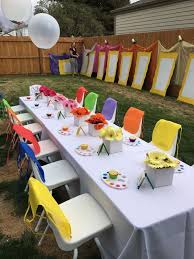 Kids Backyard Art Party Idea Pretty My Party Party Ideas Backyard Birthday Parties Art Themed Party Artist Birthday Party