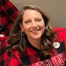 Carli Vangsness's Instagram, Twitter & Facebook