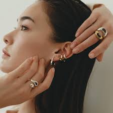 Sprout Ring Light Olive