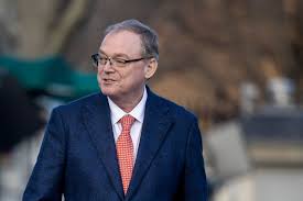 Hassett Says Fed Should Cut Rates, Predicts 25 Basis Points - Bloomberg