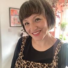 Loretta Gee's Instagram, Twitter & Facebook