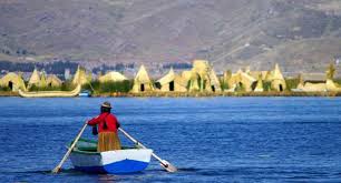 Dentro de la dependencia policial, el detenido habría despojado de su arma de reglamento a un oficial y para intentar escapar le disparó. Puno Pescador Desaparece En El Lago Titicaca Peru Correo