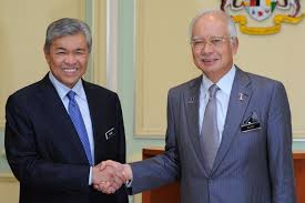 The honourable tun musa hitam, chairman of wief foundation, yang berhormat dato' seri mustapa mohamed, minister of international trade and industry of malaysia 13 Attention Grabbing Quotes From Dato Seri Ahmad Zahid Hamidi S First Week As Deputy Pm
