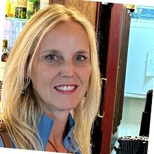 Agnes Keszthelyi Email & Phone Number