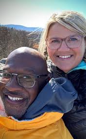 Marce King and Levon Johnson's Wedding Website