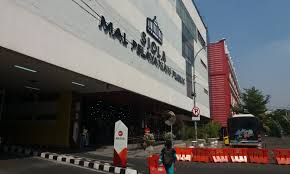 Mencari pemberhentian atau stasiun terdekat untuk ke museum surabaya (gedung siola)? Infopublik Gedung Siola Mall Pelayanan Publik Kota Surabaya
