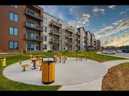 It is located on the shores of kempenfelt bay, the western arm of lake simcoe. Pin On Real Estate Video Tours Virtual Tours