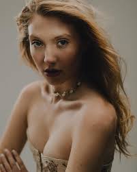 theisobelwilliams @chosenmodelmgmt