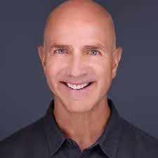 Jay Eck's Instagram, Twitter & Facebook