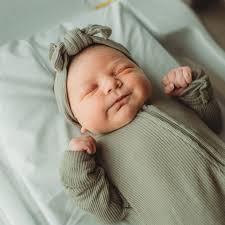 Genuinely, one of the sweetest families I know right here! A mom and all  her guys! Heading to White Bear Lake for this double header family/senior  session was just right. Rotary Park,