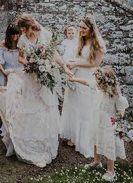 147 Year Old Great Great Grandmother S Wedding Dress Lost By Dry Cleaners Found By Internet Old Wedding Dresses Bride Elegant Wedding Dress