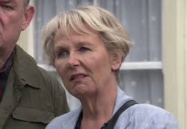 Coronation Street legend makes shock return to show after 14 years