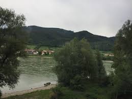 The wachaubahn also runs from july to september. Wachaubahn Deutschkurs Blog Wien