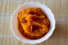 En Mi Fruteria Generalmente Hay Calabazas Cacahuete Y Unas Blancas Que Por Lo Visto Sirven De Adorno En Mis Calabaza Asada Variedades De Calabaza Crockpot