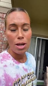 Dionne Floyd's Instagram, Twitter & Facebook