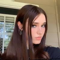 10+ "Emma Snell" profiles