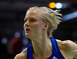 Febrig Carolina missar inne-SM