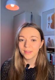 Jessica Tustin's Instagram, Twitter & Facebook