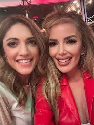 Denise Hamlin's Instagram, Twitter & Facebook