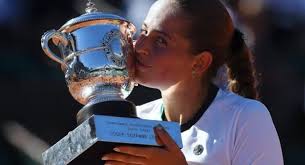 Paris match | publié le 10/06/2017 à 18h05. Anything Is Possible Says Ostapenko