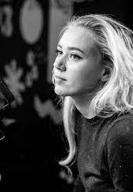 She is known for her work on skam (2015), disco (2019) and grounded (2018). Damn Skam Josefine Frida Pettersen At Nrkp3 S Lordagsradet