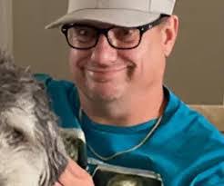 Danielle Boles's Instagram, Twitter & Facebook