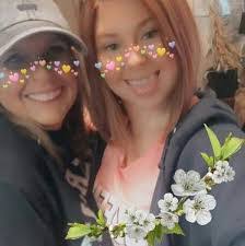 Carla Lister's Instagram, Twitter & Facebook