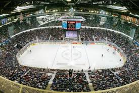 Edmonton Hockey Guide 10 Ways To Get The Ultimate Hockey Experience Where Ca Edmonton Oilers Hockey Edmonton Alberta Edmonton