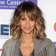 It's focus is on looking messy and textured, with lots of layers cut into the hair that create a messy effect by eliminating any straight. The Best Shag Haircuts From Short To Long