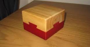 Once the puzzle box is completed, players will need to talk to the npc who gave the puzzle box to receive the next clue or the reward. It S Almost Impossible To Solve This Puzzle Box Even When Using A Tutorial Thatviralfeed