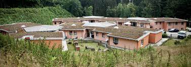 Familie knepper und das team vom haus waldfrieden. Haus Waldfrieden Seniorenwohngemeinschaft In Halver