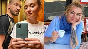 Political theorist writing on democracy, cities and inclusion. Martyna Wojciechowska Hid Her Engagement Ring Until She Took A Selfie In The Elevator