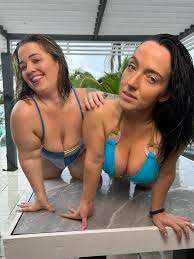 Little women appreciation (ushytaylabickett) - Reddit