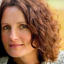 Sandra Mcauliffe's Instagram, Twitter & Facebook