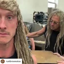 😂😂@rustbrosrestos “Season 1 Sunday Shenanigans! Shout out to one of the  funniest guys behind the cameras...the lead cinematographer and funny man  @aaron_denault ! .”...#setlife #musclecars ...