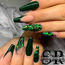 Artificial nail enhancements have come a long way, from the thin acrylic nail designs to modern uv gel nails. Dark Green Nails Ideas To Consider For 2020 Stylish Belles