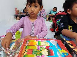 Mewarnai gambar anak pramuka berkemah laki dokter mewarna mood. Tanamkan Nilai Persatuan Lewat Lomba Mewarnai Kebumen Ekspres Paling Tahu Kebumen