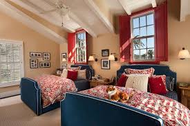 The tranquility of the straight, clean lines, uncluttered counter spaces and geometric shapes dominates this style. Fiery And Fascinating 25 Kids Bedrooms Wrapped In Shades Of Red