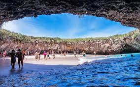 There S A Beach In Mexico Completely Hidden Inside A Cave Hidden Beach Mexico Beaches Beaches In The World