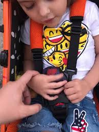 Left outside and inside the dollar general in Mccleary today!