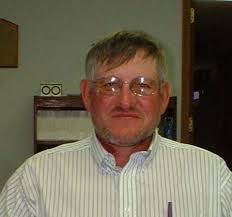 Kenneth Everitt's Instagram, Twitter & Facebook