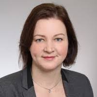 Patti Gerber's Instagram, Twitter & Facebook