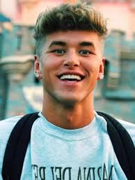 Nate Garner • Height, Weight, Size, Body Measurements, Biography, Wiki, Age