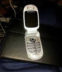MOTOROLA V557 AT&T PHONE,