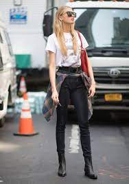 Jazz Orchestra Outdoor Festival Here S What To Wear To Every Type Of Concert Edgy Outfits Fashion Concert Outfit Fall