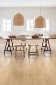 Finding The Perfect Dining Room Flooring In 2020 Dining Room Floor Room Flooring Oak Laminate Flooring