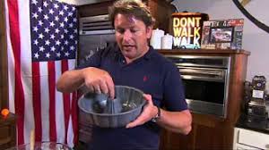 James martin s double raspberry bakewell tart mastercook. James Martin S United Cakes Of America Youtube
