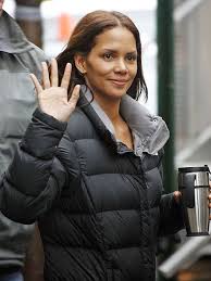 Maybe you would like to learn more about one of these? Halle Berry Haircuts Short Long Hair Pixie Curly Hairstyles